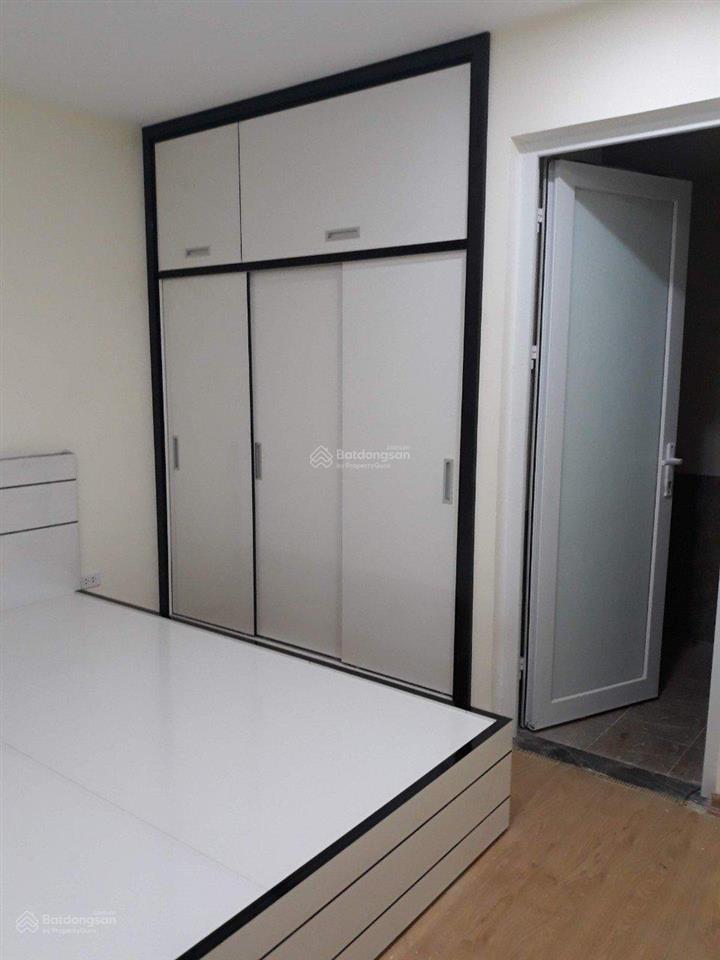 Chính chủ bán gấp căn 2 ngủ full nội thất tại trung tâm quận cầu giấy giá chỉ 4.x tỷ sổ đỏ trao tay