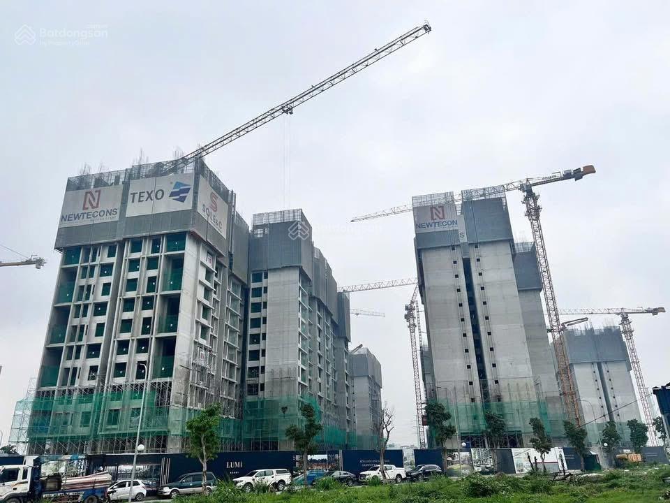 Cần bán căn 62m lumi hà nội giá chỉ 5.7 tỷ  0982 542 ***