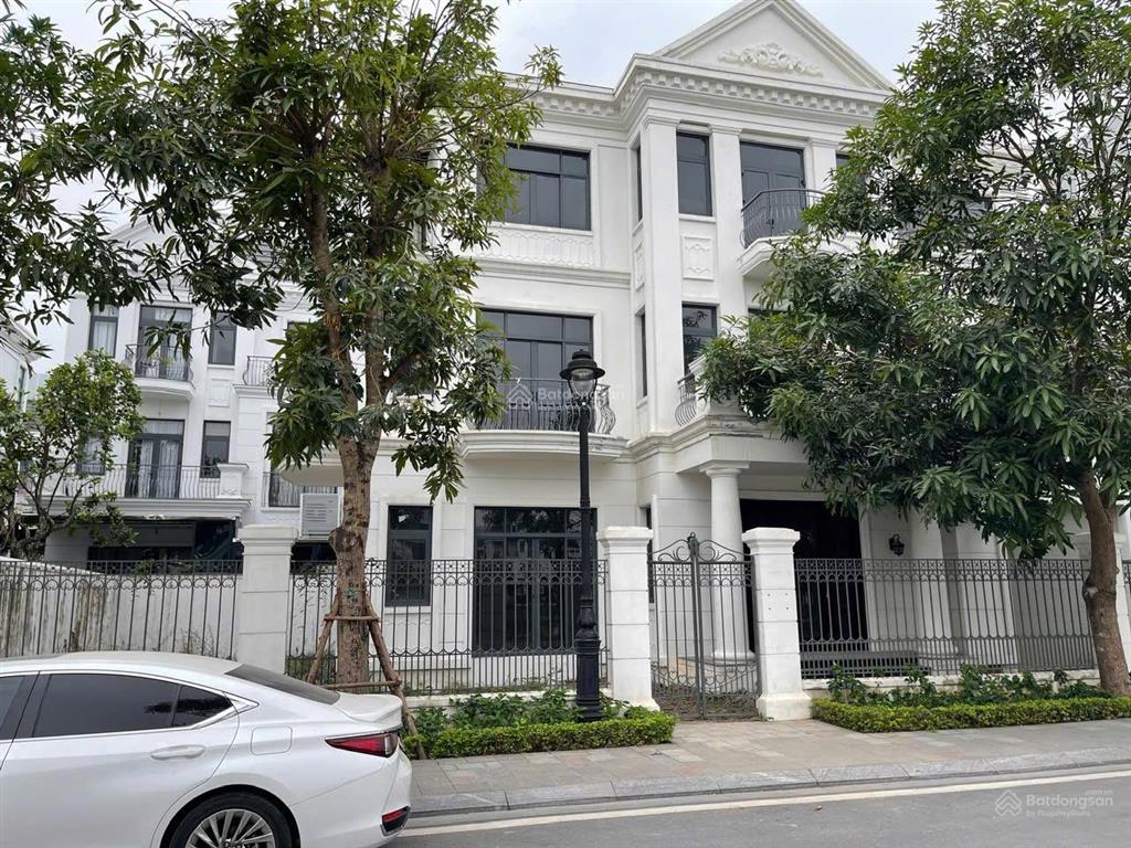 Bán gấp đơn lập mặt hồ vinhomes marina 350m2, siêu đẹp, giá 33 tỷ