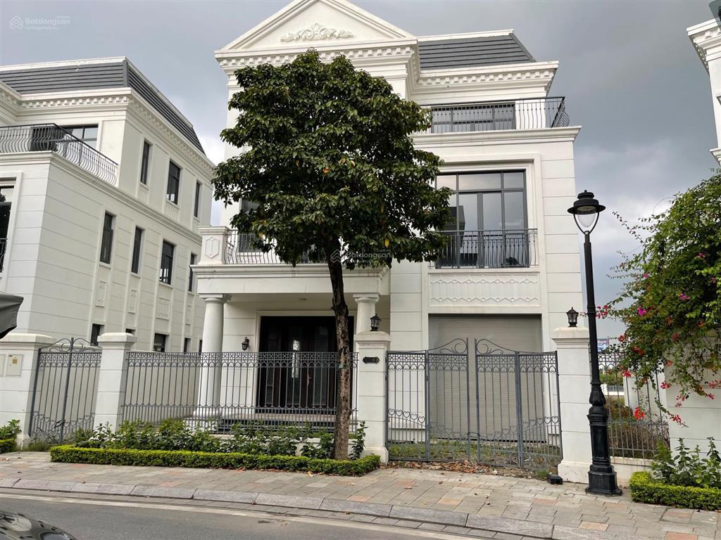 Chủ nhà bán đơn lập sao biển 4 diện tích 345m2, view hồ lớn, giá 39 tỷ