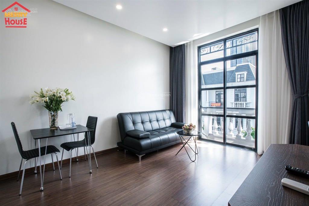 Bán manhattan cạnh vincom, 144m², thang máy, ở ngay, cực đẹp, chỉ 24,5 tỷ