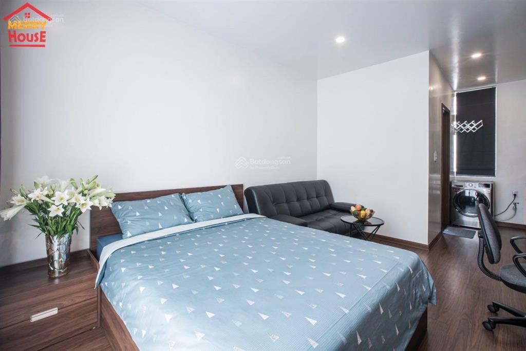 Bán manhattan cạnh vincom, 144m², thang máy, ở ngay, cực đẹp, chỉ 24,5 tỷ