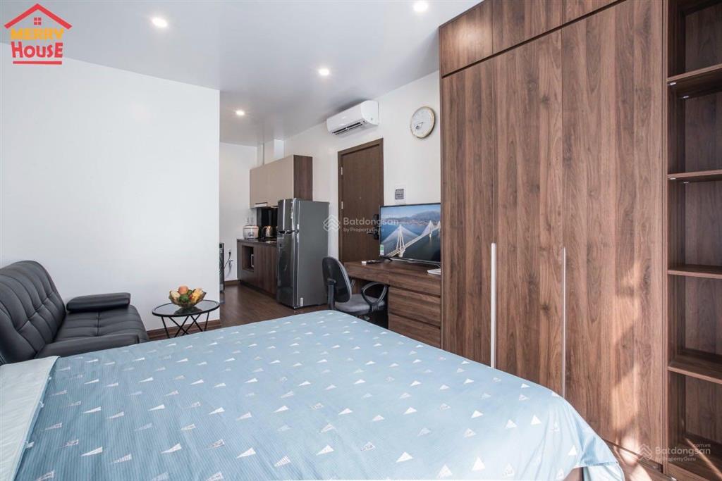 Bán manhattan cạnh vincom, 144m², thang máy, ở ngay, cực đẹp, chỉ 24,5 tỷ