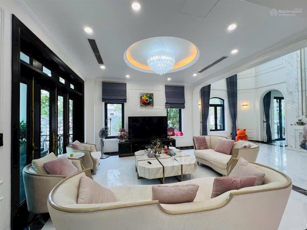 Đơn lập góc siêu phẩm đẹp nhất monaco, 433m2, full nội thất, thang máy, chỉ 60 tỷ, hồ cá koi