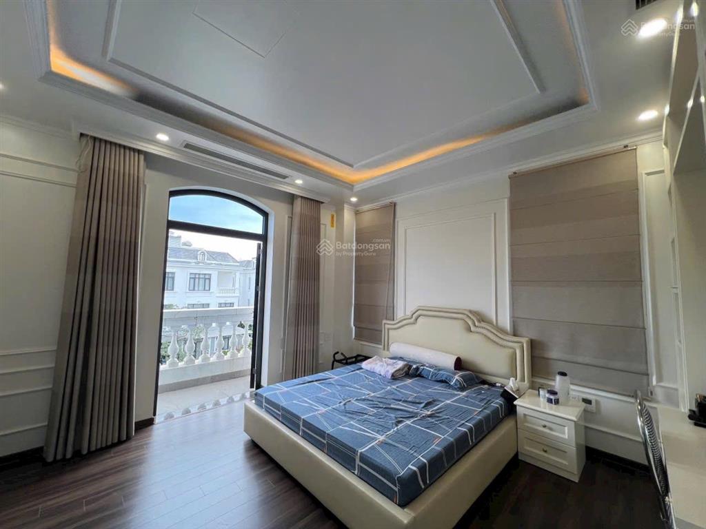 Đơn lập góc siêu phẩm đẹp nhất monaco, 433m2, full nội thất, thang máy, chỉ 60 tỷ, hồ cá koi