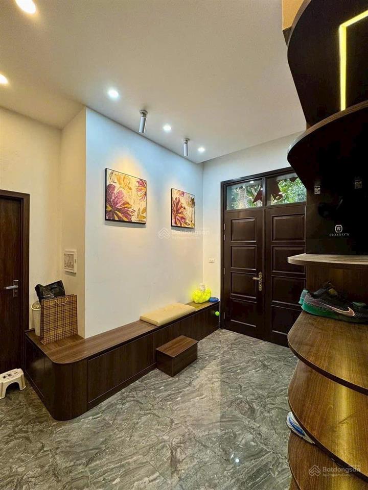 Liền kề pari 98m2 có thang máy, full nội thất chỉ 16,5 tỷ quá rẻ