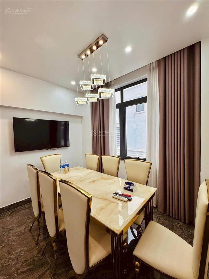 Liền kề pari 98m2 có thang máy, full nội thất chỉ 16,5 tỷ quá rẻ