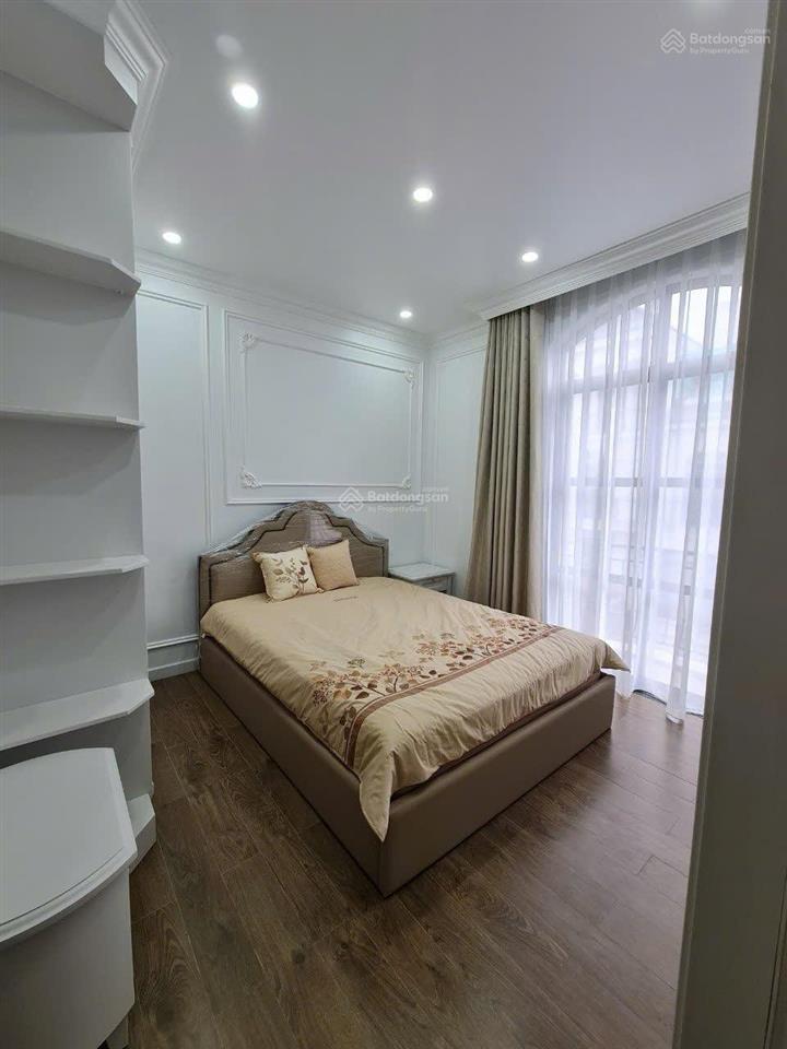 Ven 120m2 xẻ khe nội thất cao cấp nhập khẩu ở ngay chỉ 17,8 tỷ quá đẹp luôn