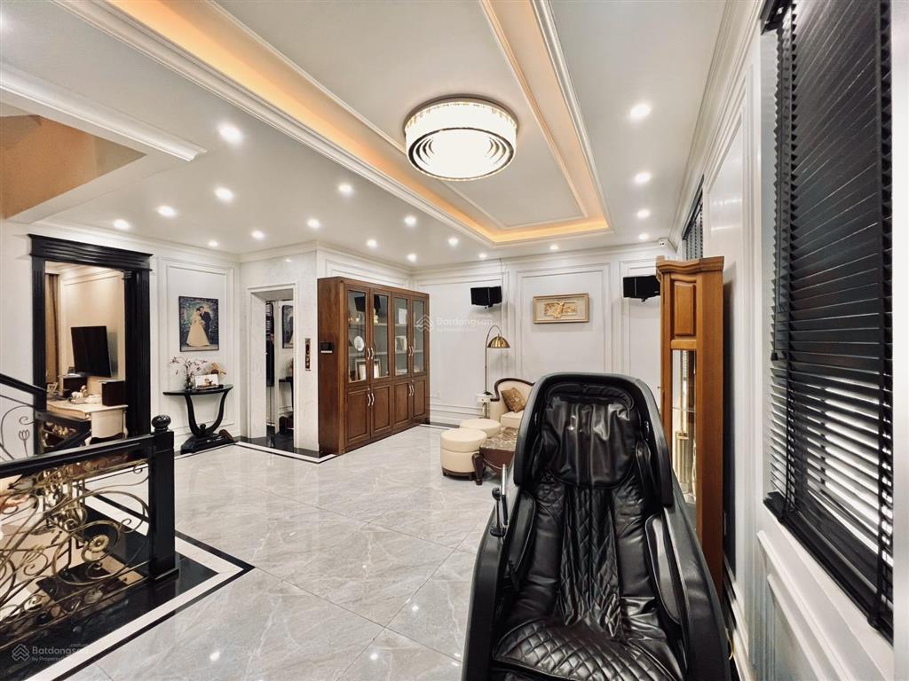 Shop 150m2, hai mặt tiền trước sau, view công viên, hồ bơi, giá cực sốc chỉ 12,8 tỷ