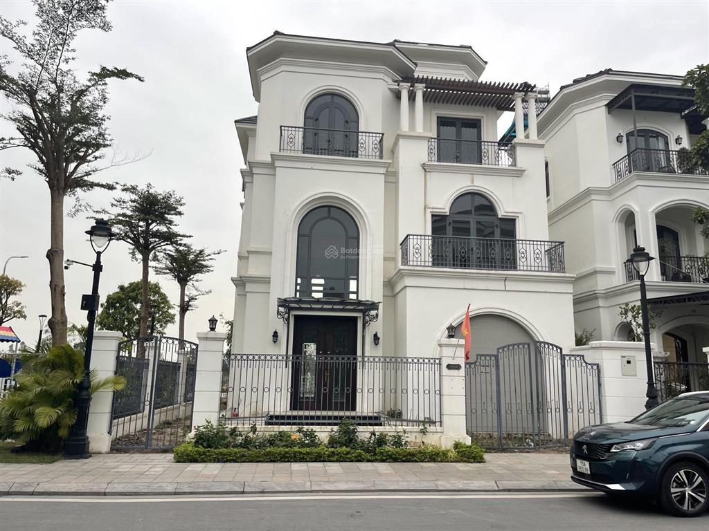 Song lập góc ngọc trai 7 view công viên, hai mặt đường trước sau, 220m2, chỉ 24,5 tỷ