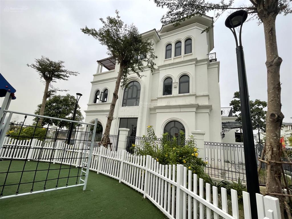 Song lập góc ngọc trai 7 view công viên, hai mặt đường trước sau, 220m2, chỉ 24,5 tỷ