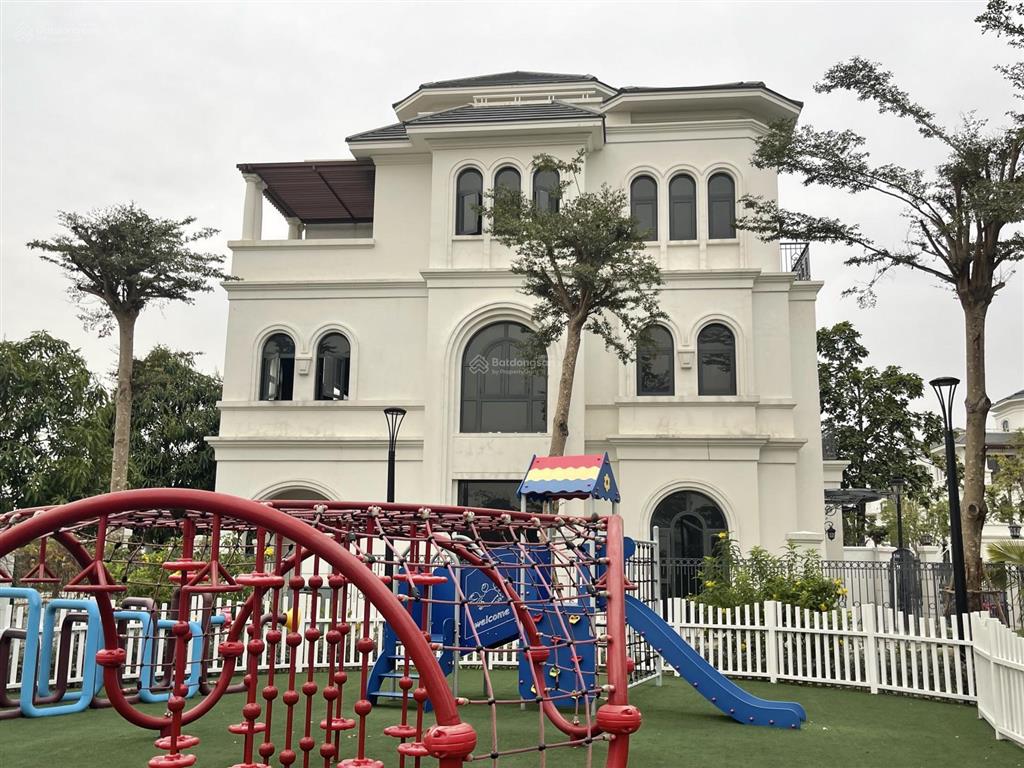 Song lập góc ngọc trai 7 view công viên, hai mặt đường trước sau, 220m2, chỉ 24,5 tỷ