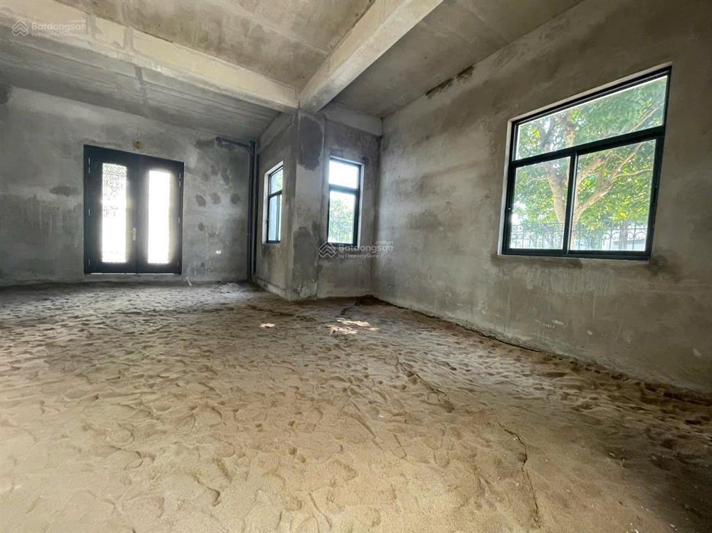 Bán căn góc siêu đẹp vin marina, 235m2, chỉ 16.5 tỷ, ba mặt tiền