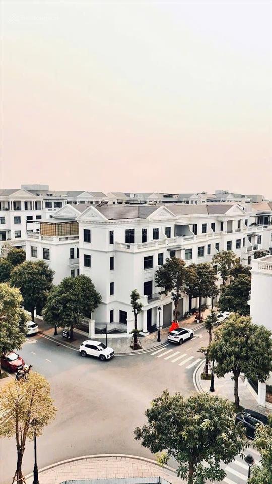 Bán căn góc siêu đẹp vin marina, 235m2, chỉ 16.5 tỷ, ba mặt tiền