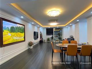 Bán căn hộ 3pn phố trần quý kiên, cầu giấy.  an minh 0989 740 ***