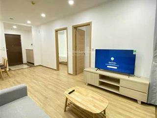 Bán căn hộ 2pn giá 5.5 tỷ phố trần đăng ninh, cầu giấy.  an minh 0989 740 ***