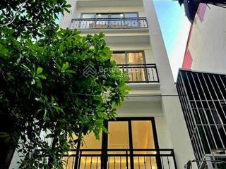 Cho thuê nhà diện tích 50m2 xây 5 tầng gần học viện tài chính đầy đủ đồ giá 15 triệu/tháng
