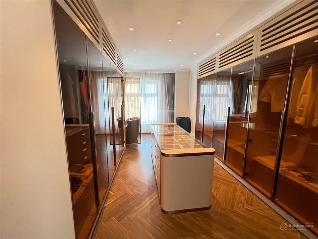 Chỉ 127tr/m2 sở hữu penthouse thông tầng 22  23 d'. le pont dor hoàng cầu 405m2, sổ đỏ lâu dài