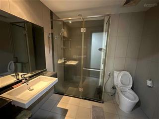 Cho thuê căn góc 3pn lancaster núi trúc 29tr/tháng full nội thất, giao nhà ngay.
