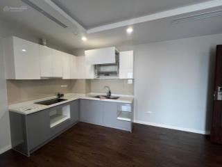 Chính chủ cần bán căn 87m chung cư hoàng sâm 153 hoàng quốc việt giá nhỉnh 6 tỷ.0979 343 ***