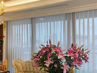 Chính chủ cần bán căn 141m chung cư sunshine golden river giá nhỉnh 15 tỷ.0979 343 ***