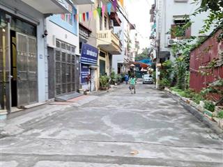 Bán mảnh đất 72,6m2, vuông vắn, trục chính rộng 6m khu tt e75 bộ đội lai xá, cách ql 32 chỉ 150m