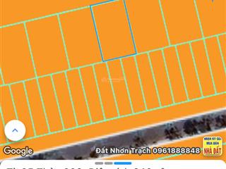 Bán biệt thự tt nhơn trạch, đồng nai, 240 m2 giá 25triệu/m2
