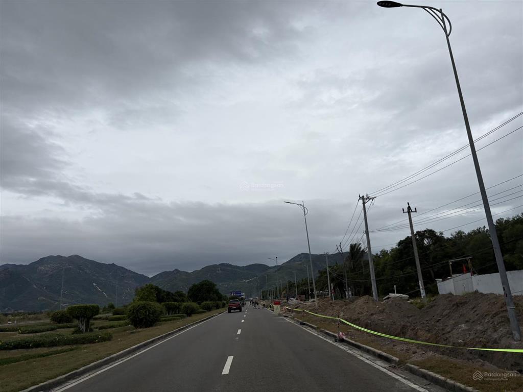 Chính chủ bán đất 140m tổ dân phố hoà do 6a, cam phúc bắc, cam ranh, khánh hoà.  0989 334 ***