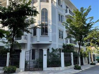Chính chủ cho thuê liền kề 70m2, 4.5 tầng tại đại kim hacinco nguyễn xiển, full nội thất văn phòng