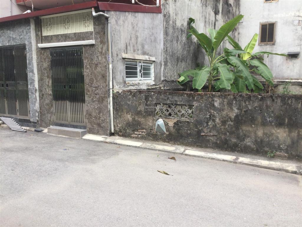 Bán nhà liền kề thuỵ phương 52m2 đường nhựa 7m tiện kinh doanh.