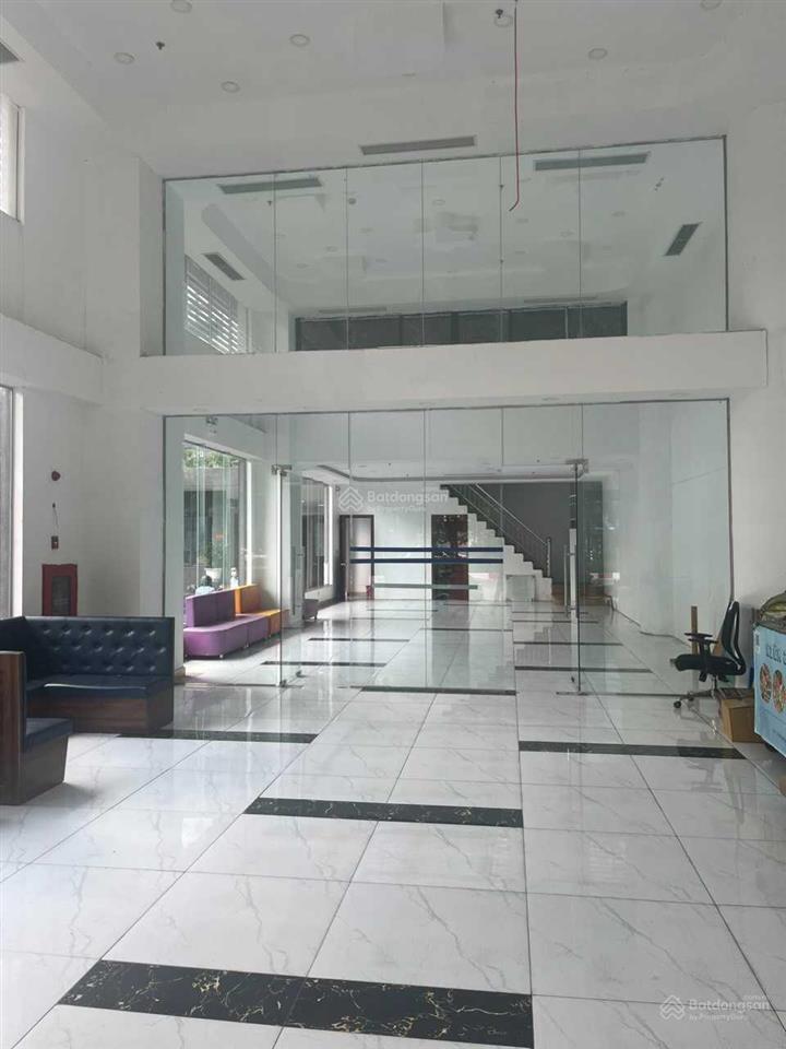 Cho thuê sàn tm toà 26 liễu giai giá rẻ 0944 040 ***