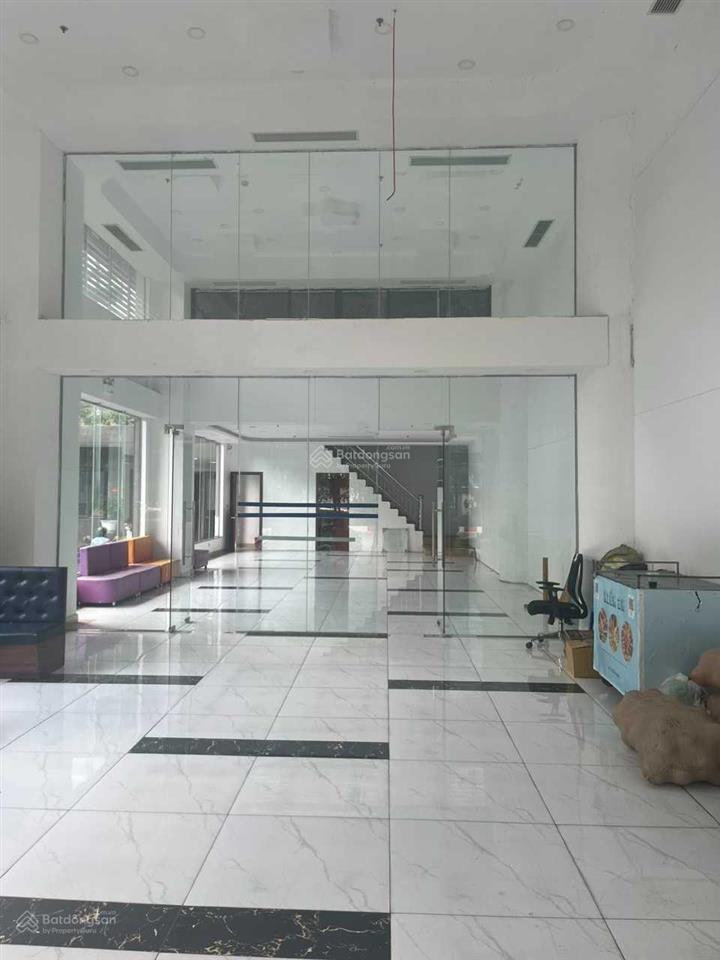 Cho thuê sàn tm toà 26 liễu giai giá rẻ 0944 040 ***