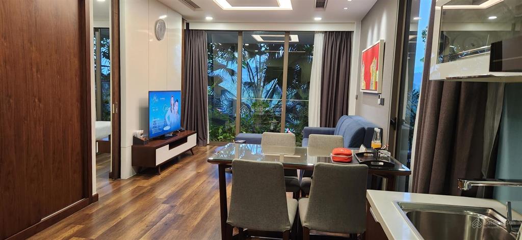 Cần tiền bán cắt lỗ căn hộ chung cư flamingo đại lải, sổ lâu dài, 68m2, full nội thất, view bể bơi