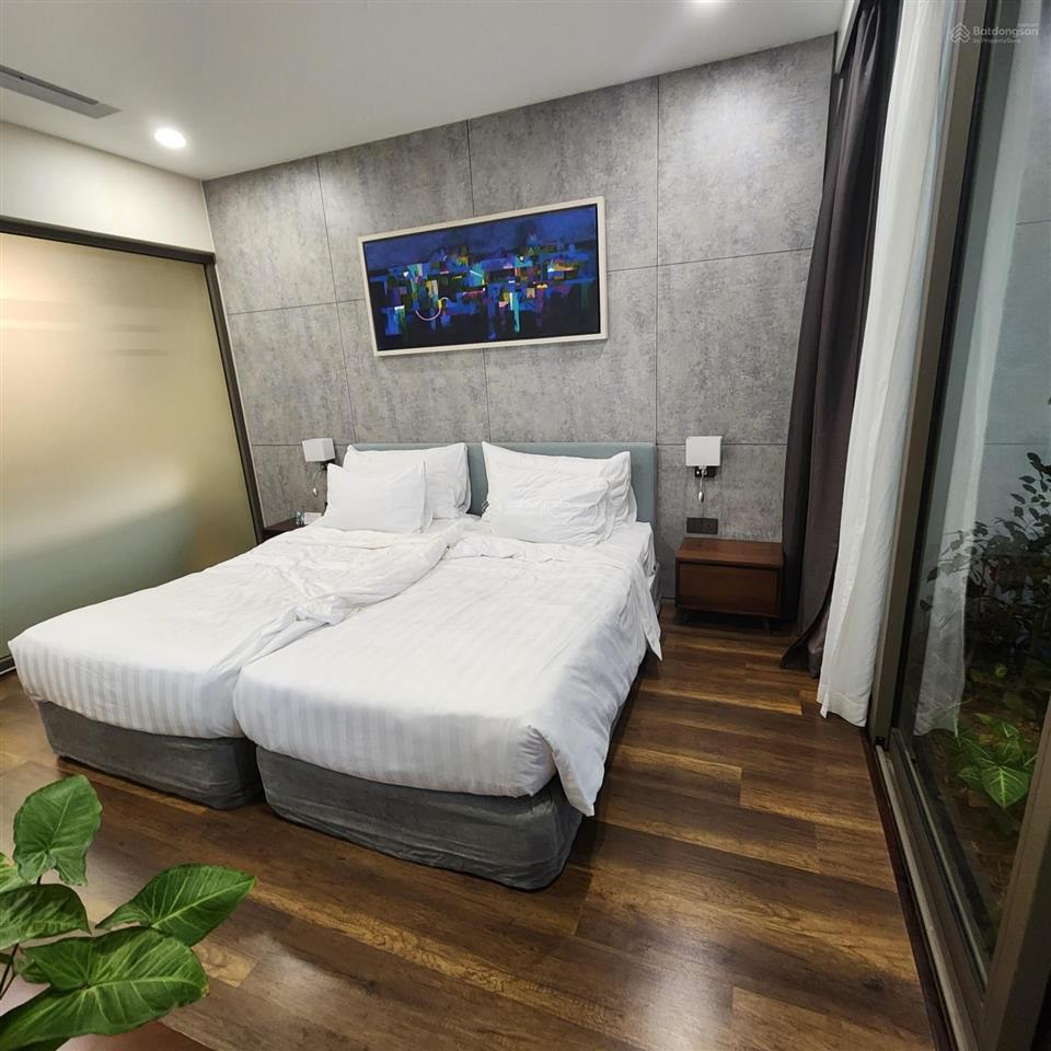 Cần tiền bán cắt lỗ căn hộ chung cư flamingo đại lải, sổ lâu dài, 68m2, full nội thất, view bể bơi