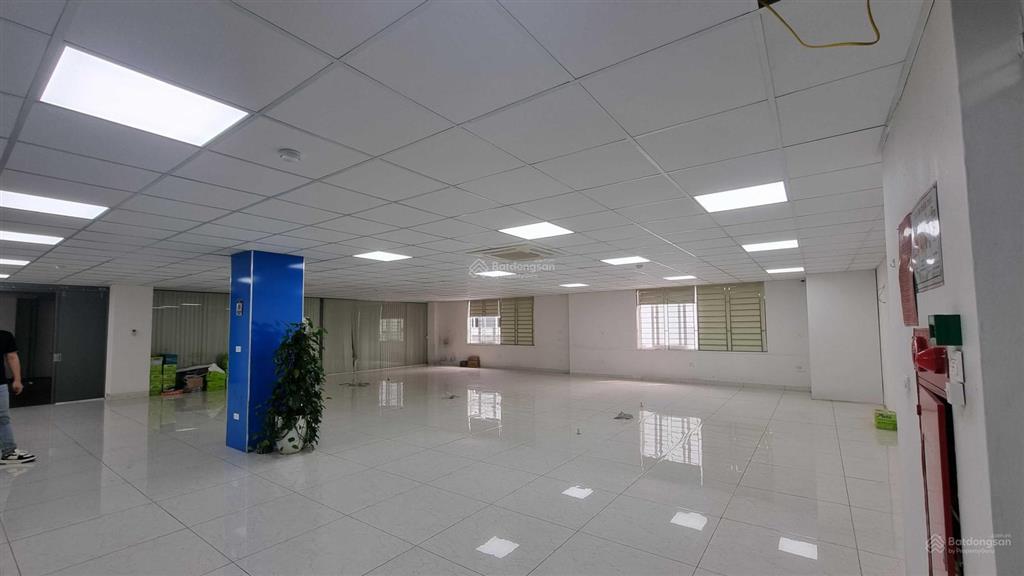 Chính chủ cho thuê cửa hàng kinh doanh tại vũ tông phan 150m2 giá 35 triệu/th 320m2 giá 58 triêu/th