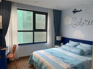 Bán gấp căn hộ stellar garden, 93m2, 3pn + 2wc, full nội thất đẹp, giá 7.7 tỷ có tl
