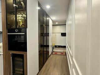 Chính chủ bán căn hộ 3 ngủ, 130m2, đẹp nhất tại bamboo airways tower, 13,5 tỷ, cầu giấy, hà nội