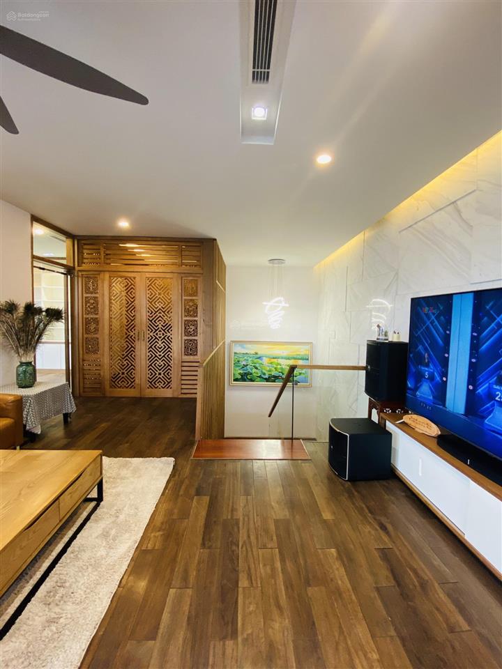 Bán căn duplex 3 phòng ngủ, 120m2 tại chung cư goldseason, 47 nguyễn tuân, giá 11 tỷ có tl