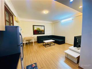 Ccmn nguyễn chí thanh 75m², 2pn, full nội thất, có thang máy giá 10tr/tháng
