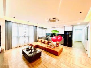 Chính chủ cho thuê căn hộ chung cư ct2 khu đô thị văn khê dt 136m2