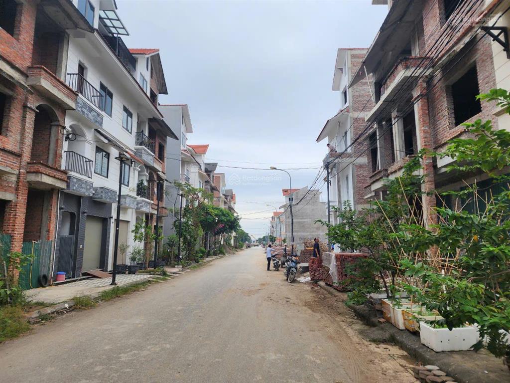 Cần bán gấp ô liền kề senco5 tân lập, đan phượng. nhà đã hoàn thiện siêu đẹp, tiềm năng tăng giá