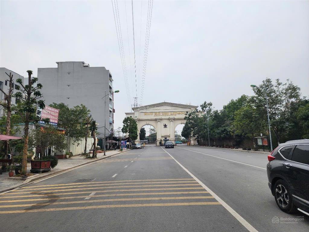 Bán đất mặt đường quốc lộ 32, hoài đức hà nội  diện tích 82m²  vị trí kinh doanh