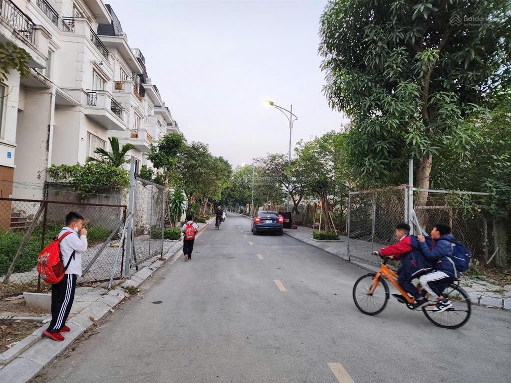 Bán biệt thự 144m² lideco trạm trôi mặt tiền 9m, gần hồ trung tâm, giá tốt!