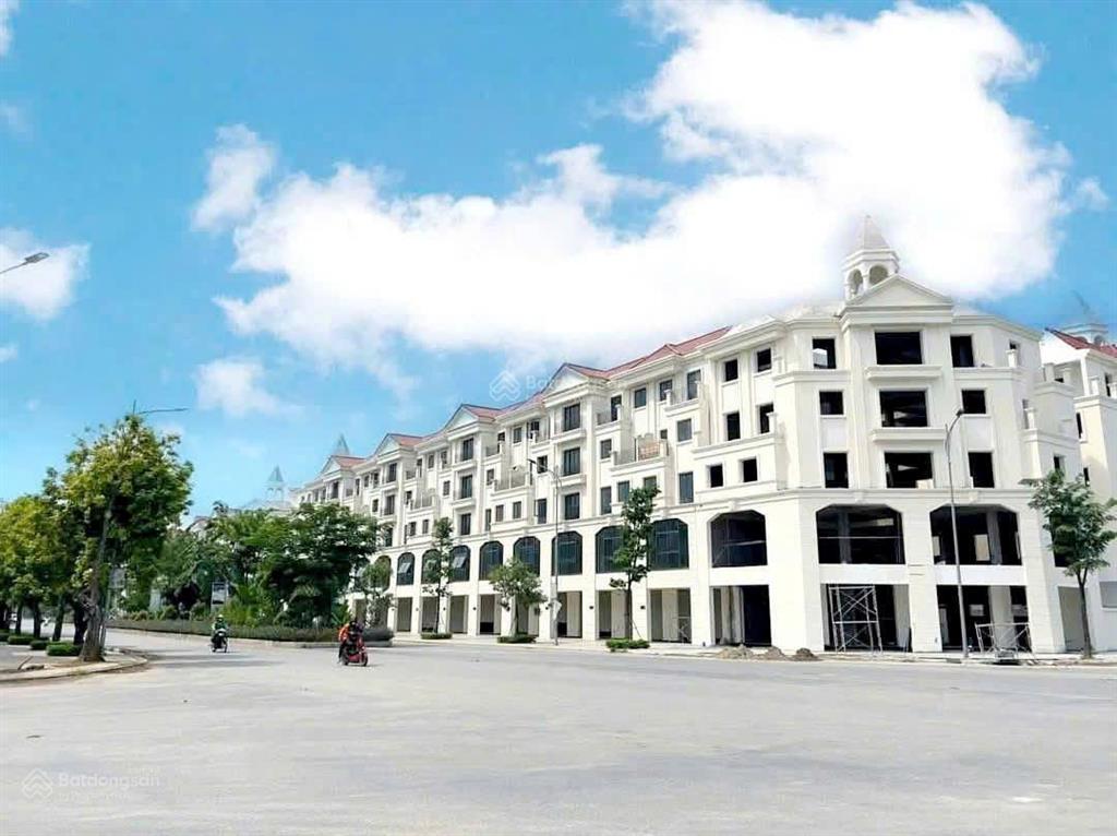 Siêu phẩm 5 tầng mặt đường 33m hinode kim chung di trạch vị trí kinh doanh đỉnh cao