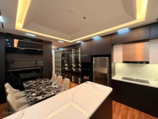 Bán toà nhà căn hộ 8t diện tích 160m2 mặt 10m khu phố trịnh công sơn, nhật chiêu, tây hồ, hà nội