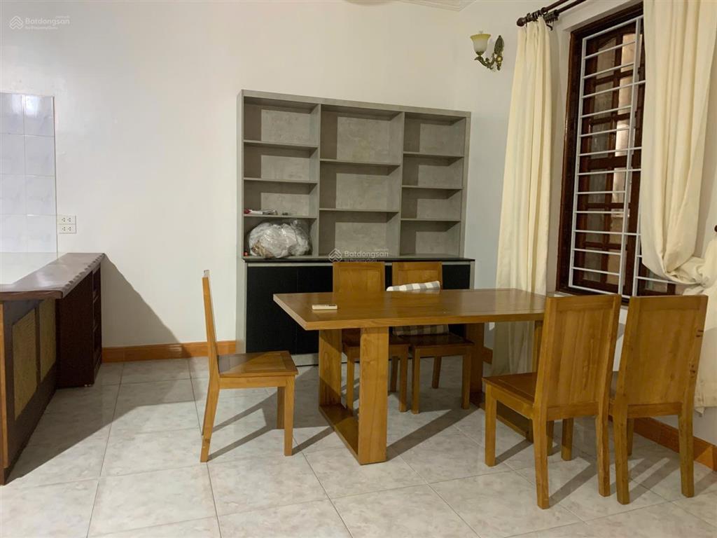 Cho nhà 4 tầng sân vườn diện tích 250m2 mặt tiền 10m khu phố đường tây hồ hà nội  0981 222 ***