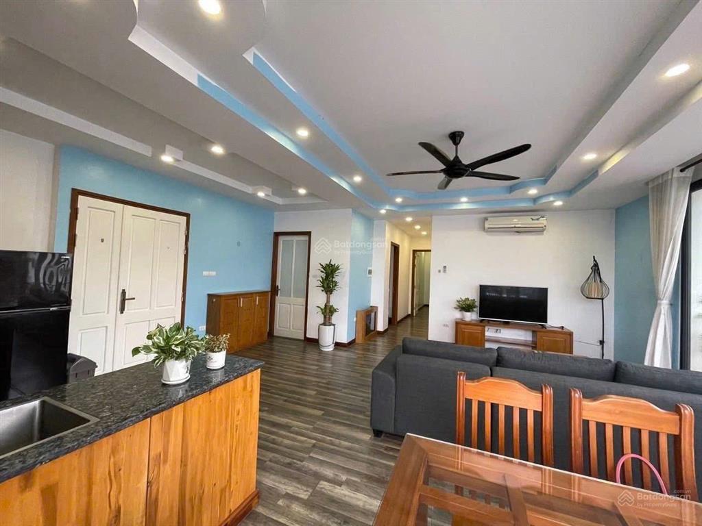 Bán tòa nhà căn hộ 8 tầng diện tích 130m2  mặt tiền 13m  dòng tiền  khu phố âu cơ  hà nội