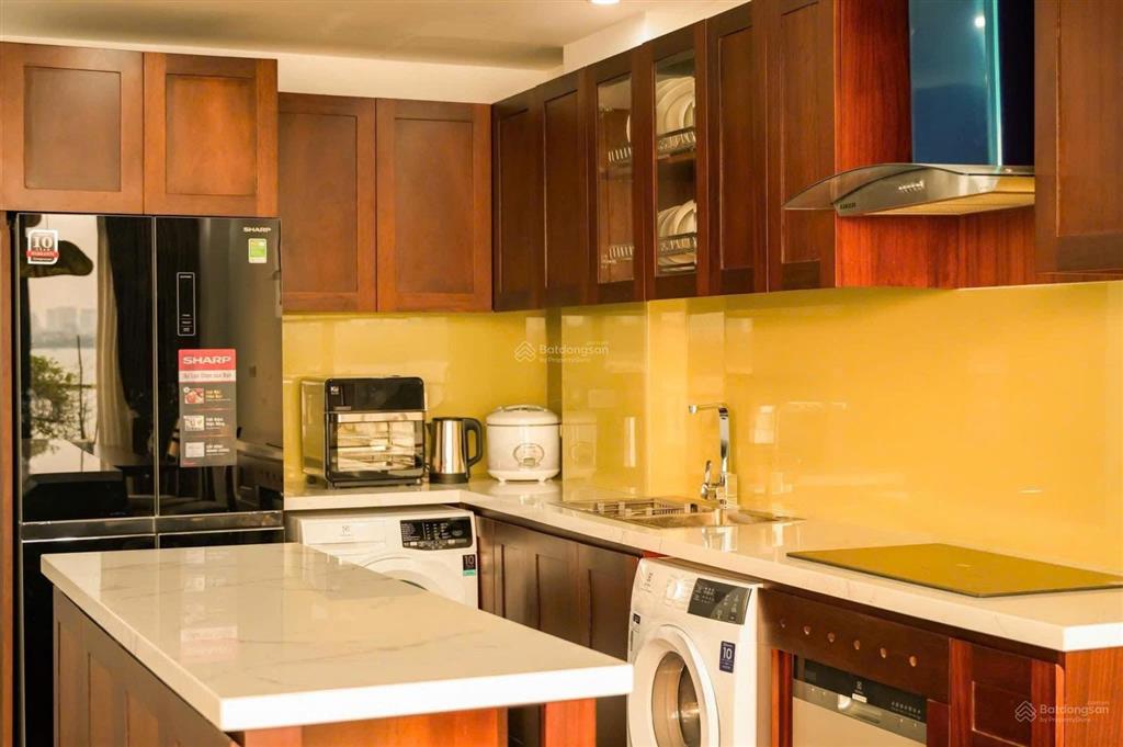 Bán các tòa nhà căn hộ dòng tiền cao tây hồ hà nội  0981 222 ***