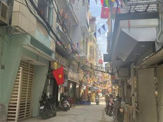 Cho thuê nhà riêng ngõ 575 kim mã 40m2 x 4 tầng  0843 592 *** 0912 391 ***