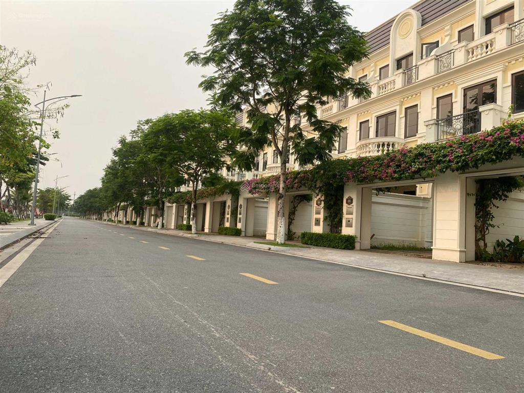 Cho thuê liền kề giá từ 4,5tr/tháng  giảm giá 3 tháng và giảm 50% cho 6 tháng tiếp theo